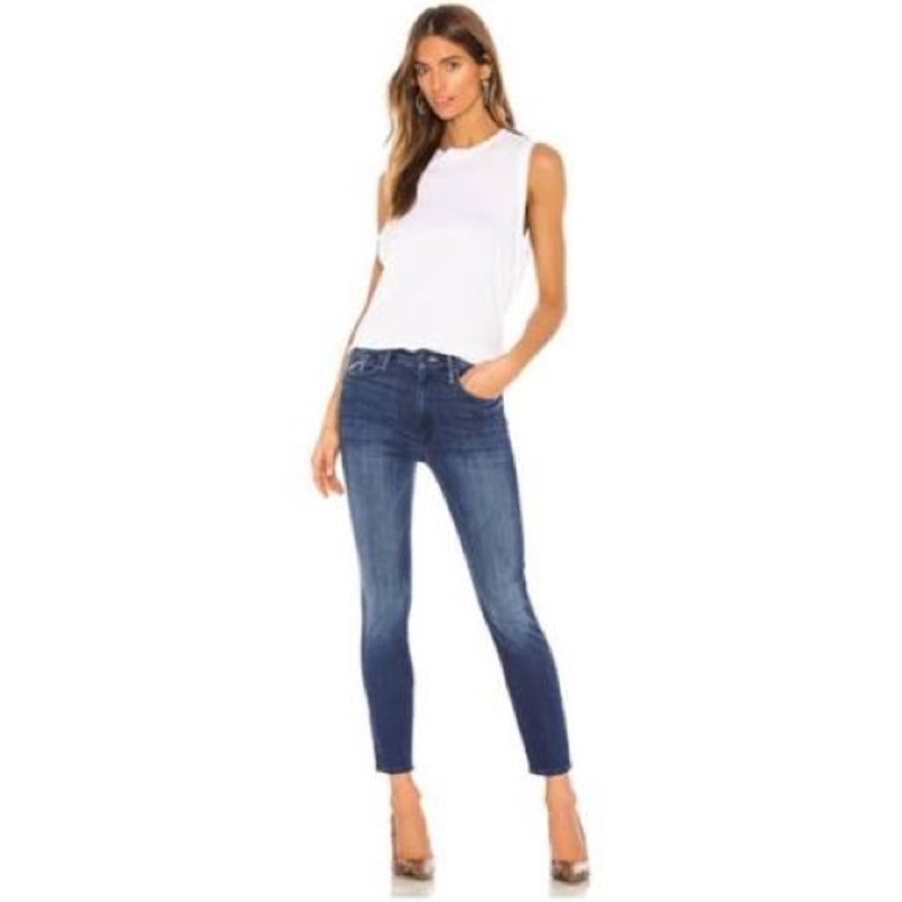 Mother The Looker Ankle River Rule 27 skinny jeans.